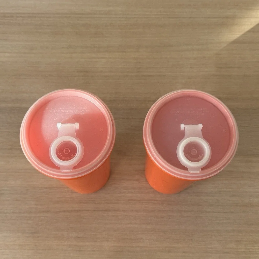 Vintage Tupperware Juice Container Tumblers w/ Sip Lids Set of 2 Orange Retro 70